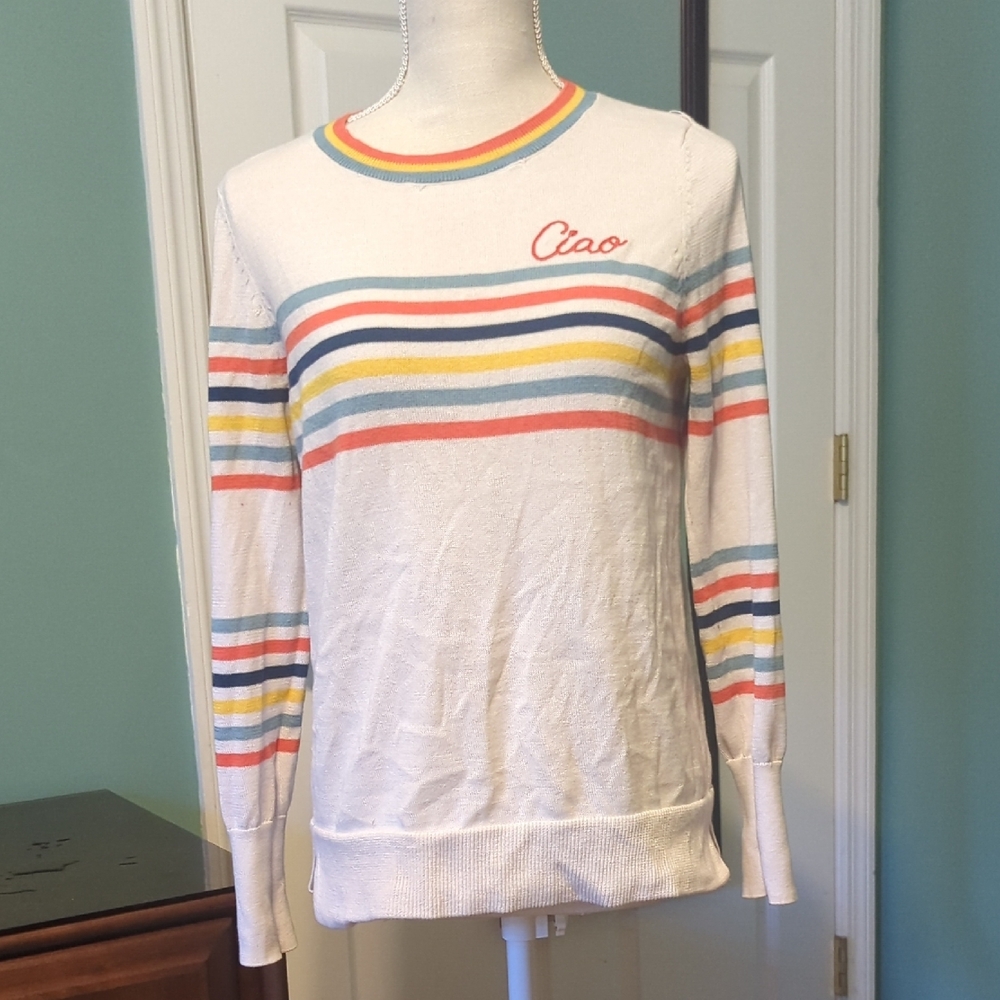 Time and Tru White and Red Crew Neck Sweater with Retro Design